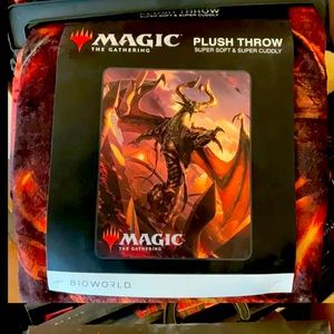 New with Tags MAGIC THE GATHERING Throw Blanket